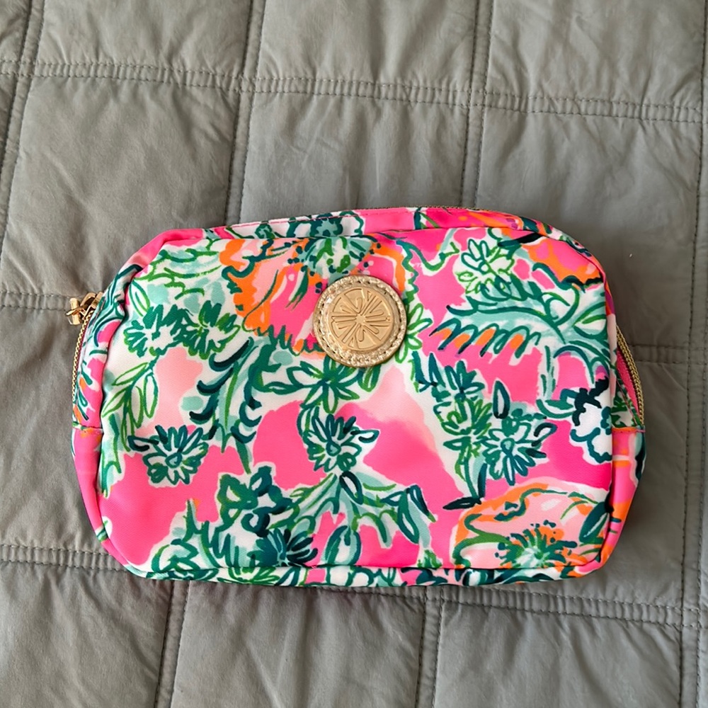 Brand new Lilly Pulitzer belt bag Soleil Pink